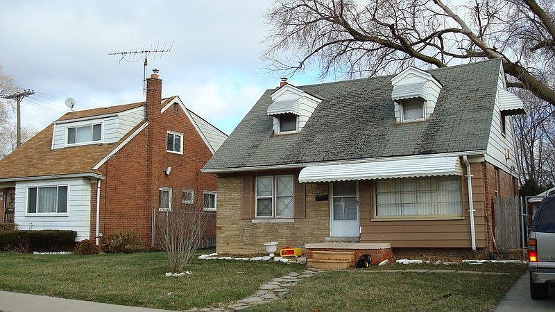 1st image of 20340 Schoenherr St