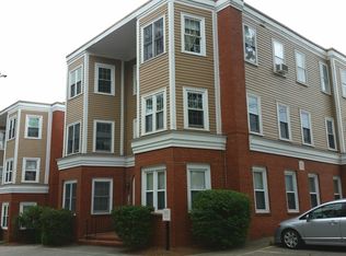 106 Blackstone Blvd APT 3, Providence, RI 02906