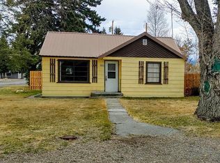 320 S McCaleb Ave, Mackay, ID 83251