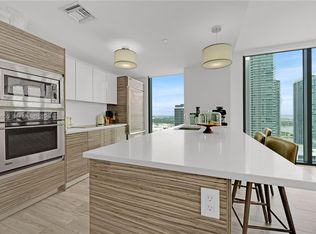 460 NE 28th St APT 3201, Miami, FL 33137