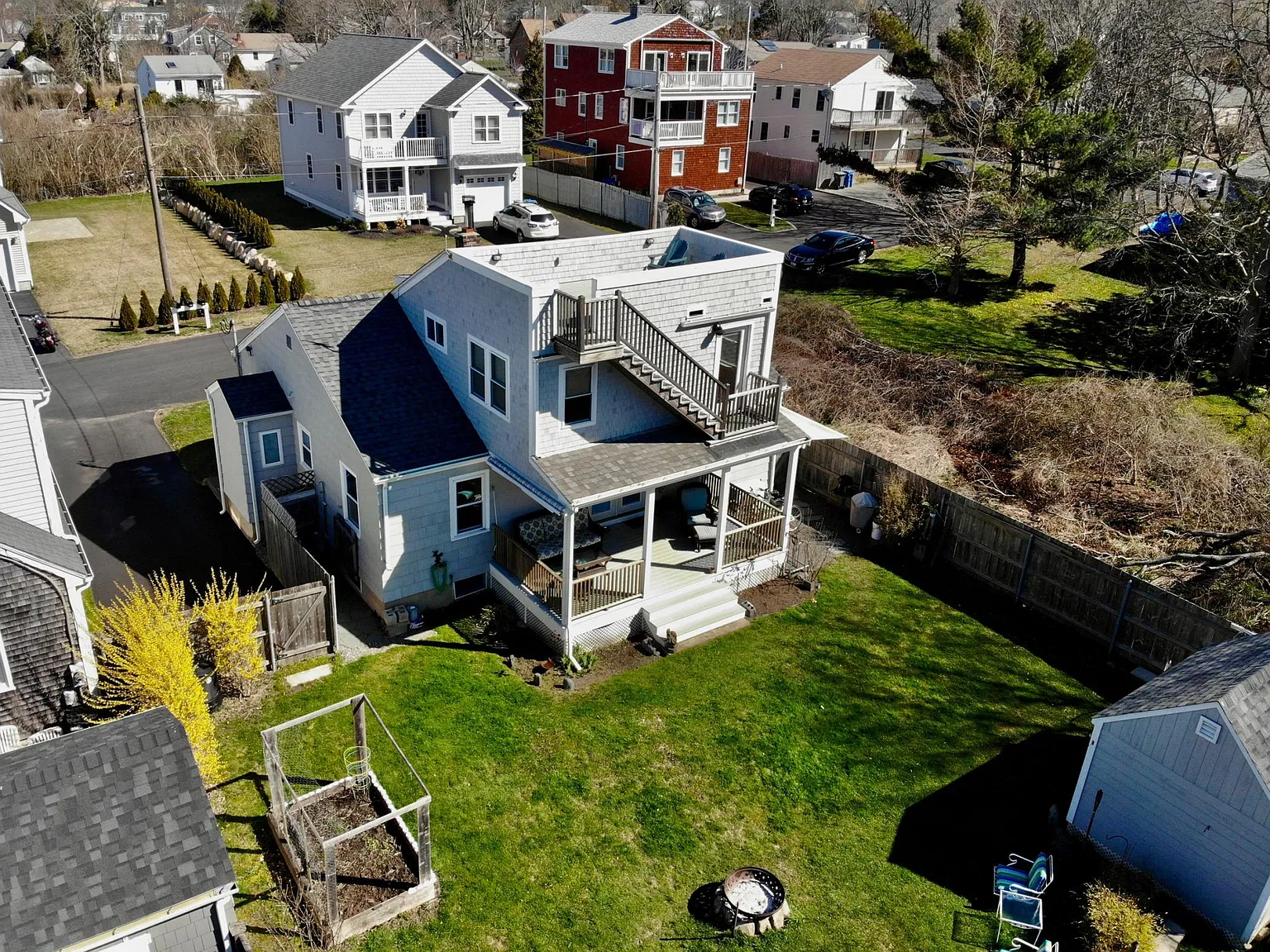 110 Orchard Ave — Photo 1