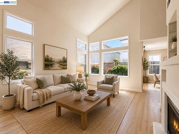 4th image of 5 Almond Orchard Ln
