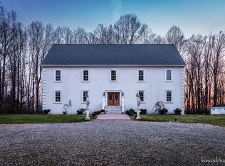 614 Sugartown Rd, Malvern, PA 19355