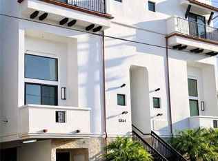 10844 Blix St #101, North Hollywood, CA 91602