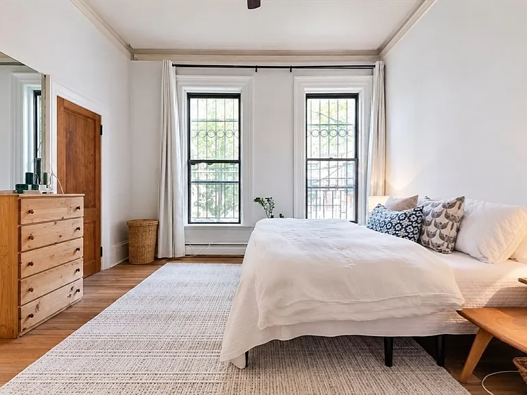 63 Rutland St #1 — Photo 4