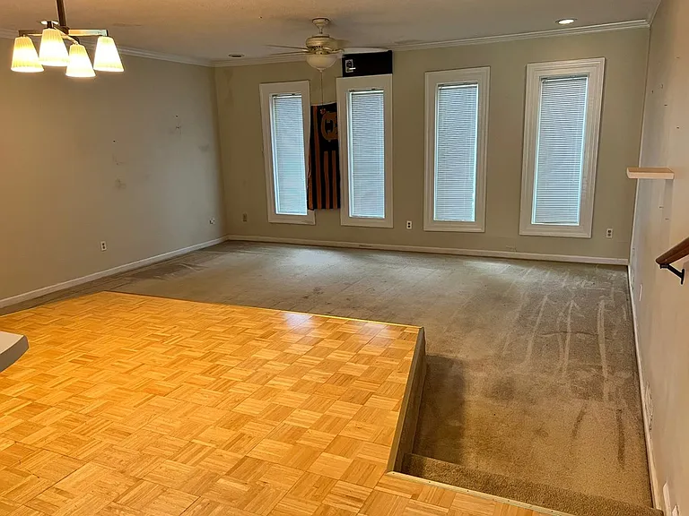 324 Azalea Dr — Photo 8