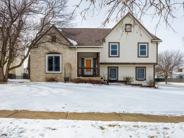 205 N Blair Dr, Normal, IL 61761