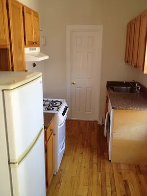 Rented by Skyline Realty LLC II | media 3