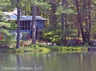 52 Lake Jordan Dr, Flat Rock, NC 28731