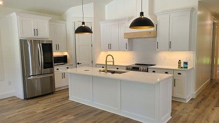 Spacious Kitchen