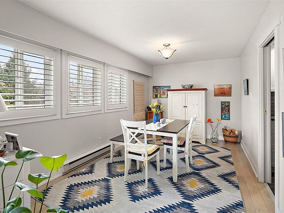 3rd image of 1252 Pandora Ave #204