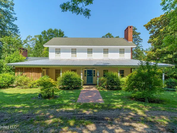 627 Cole Rd, Hattiesburg, MS 39402