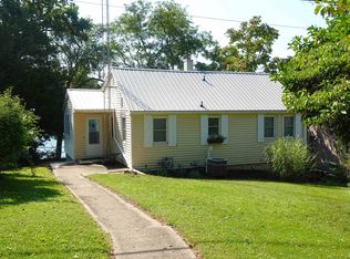 1009 Sunny Knoll Dr, Galesburg, IL 61401