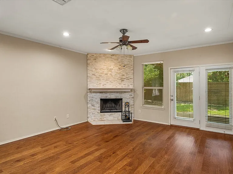 5817 Quicksilver Dr — Photo 12