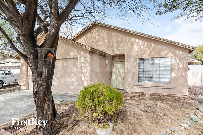 1st image of 8225 S Placita Del Plantio