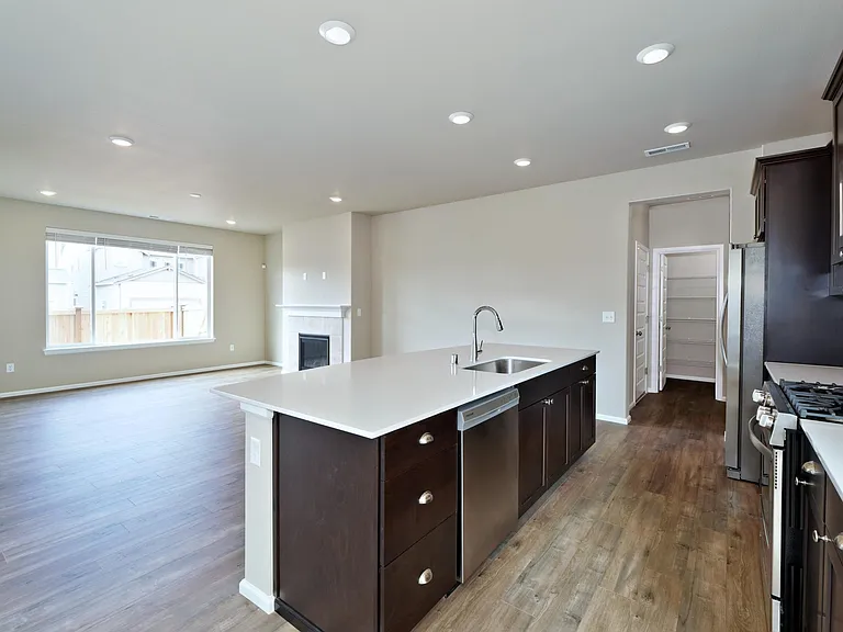 3127 14th Avenue Ct NW — Photo 10