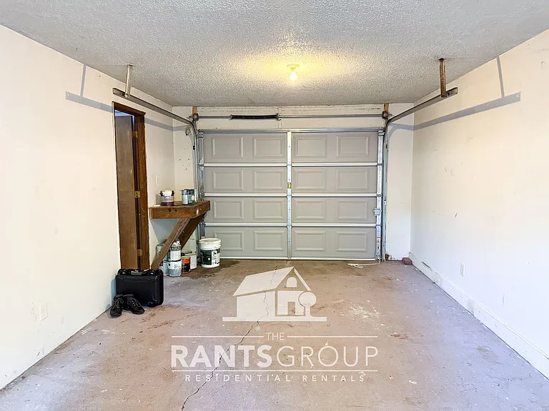 351R — Photo 22