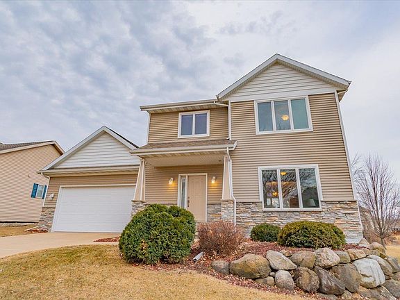 2nd image of 5627 Old Oak Dr