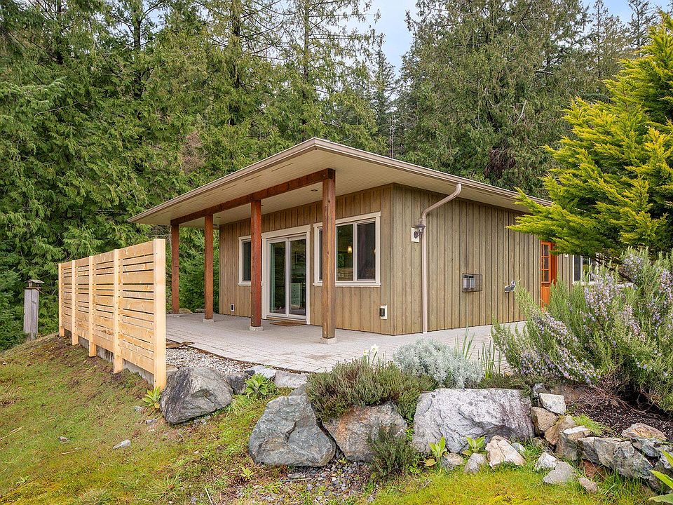 1st image of 879 Seymour Bay Dr