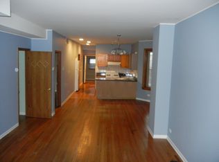 3324 W Belle Plaine Ave #1, Chicago, IL 60618