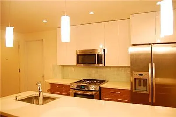 Rented by Mark David | media 22