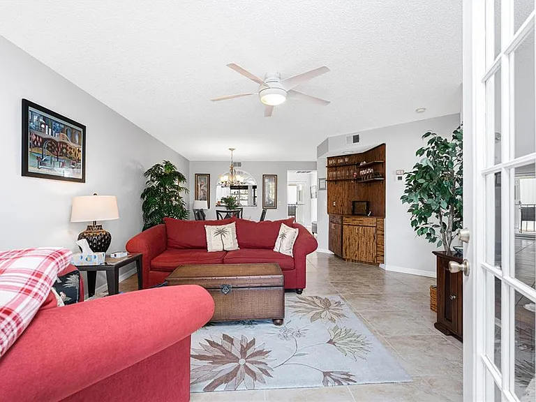 511 Pine Hollow Cir #511 — Photo 21