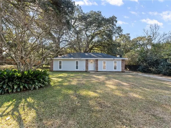 8251 Grand Oaks Dr, Theodore, AL 36582