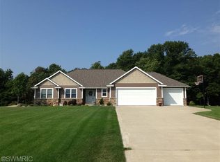 3532 River Ct, Hamilton, MI 49419