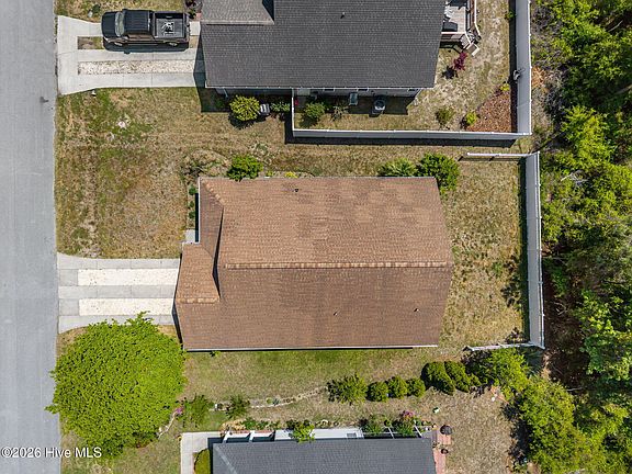4th image of 5014 N Hampton Drive SE