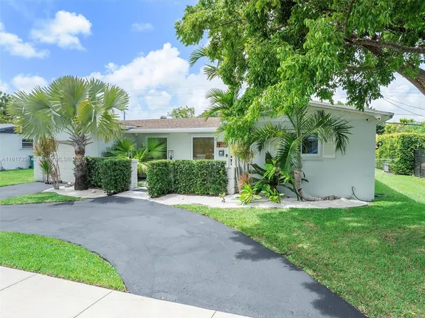 9241 SW 192nd Dr, Cutler Bay, FL 33157