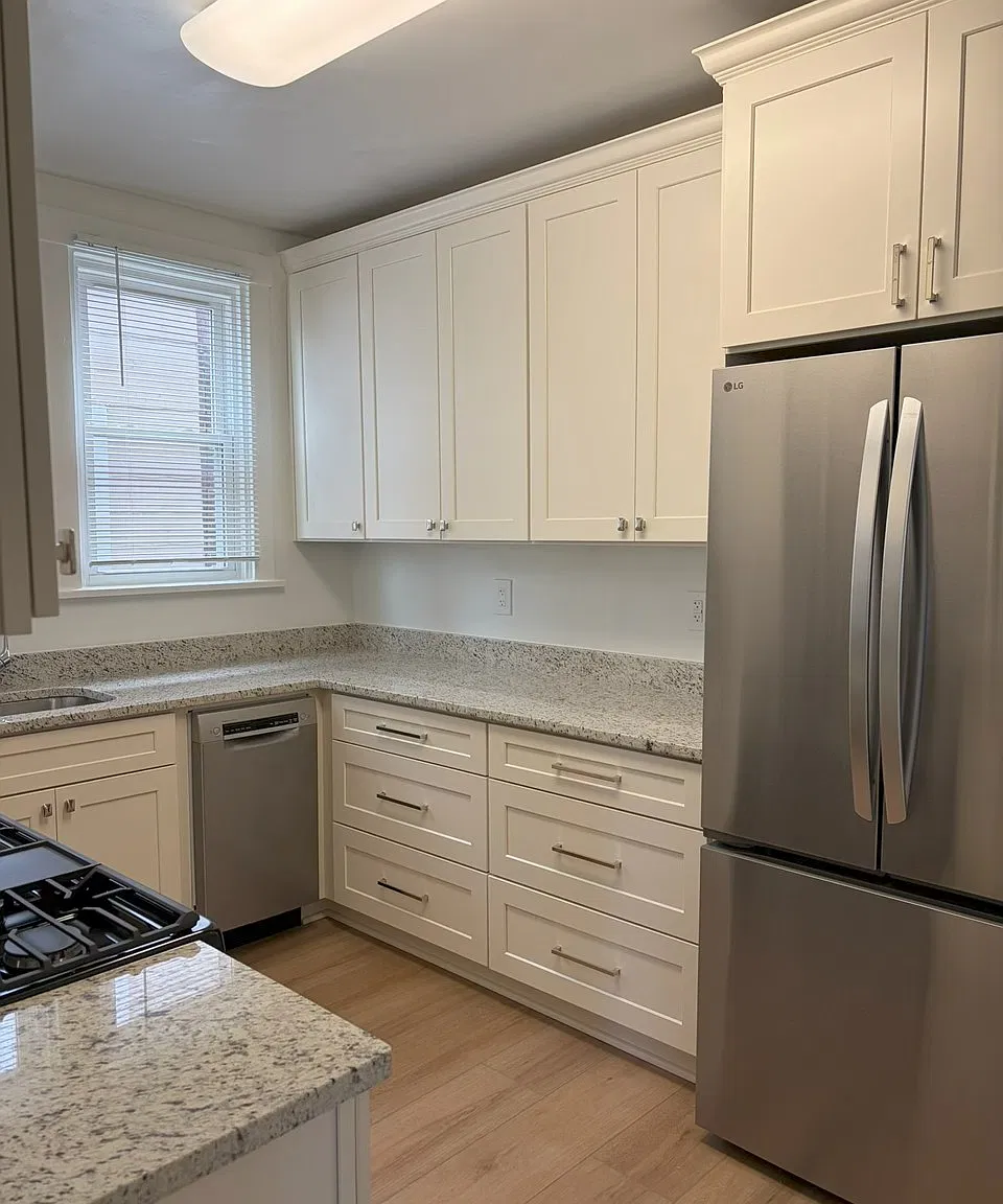 2 bed, 1050 sqft, $1,550 — Photo 4