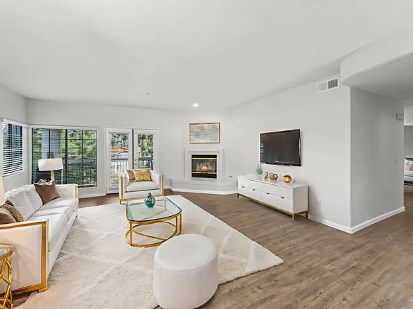 16458 Avenida Venusto Unit C, San Diego, CA 92128