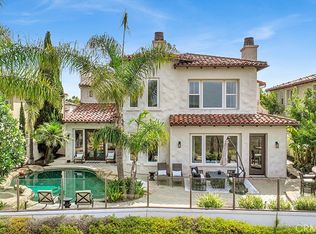 8 Almanzora, Newport Beach, CA 92657