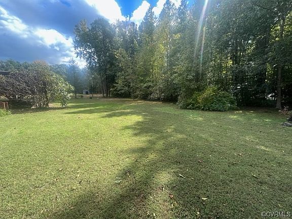 2nd image of 5711 Thweatt Dr