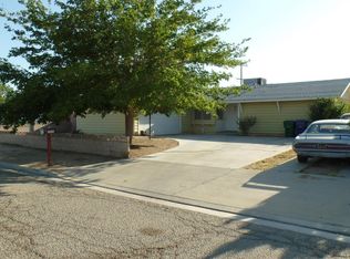 21041 Neuralia Rd, California City, CA 93505