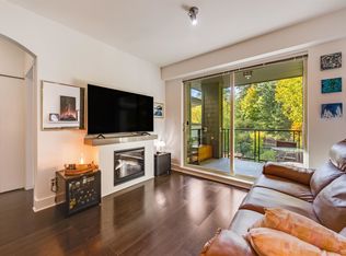 7418 Byrnepark Walk #301, Burnaby, BC V3N 0B3