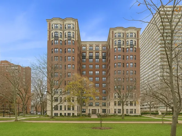 5000 N Marine Dr #8C, Chicago, IL 60640