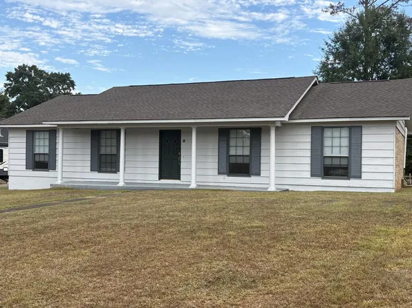 40 Pecan Dr, Monroeville, AL 36460