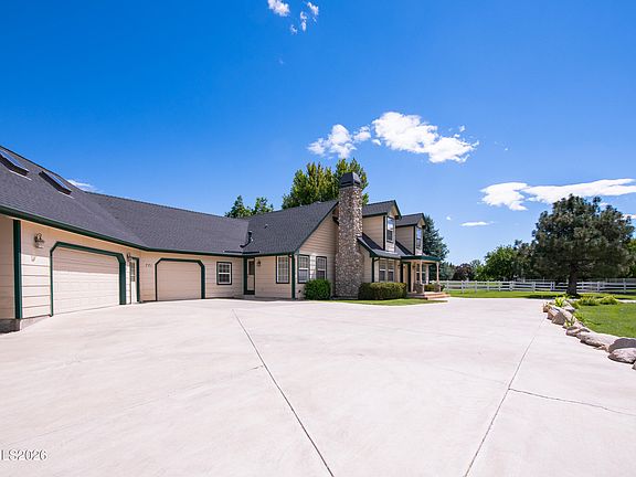 4th image of 771 Rojo Way