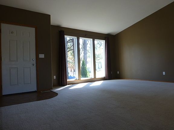 2nd image of 4135 E 34th Ave