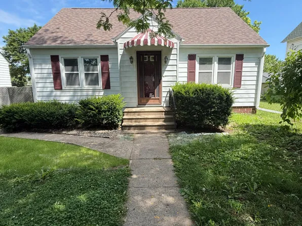 407 E Newago St, Radcliffe, IA 50230