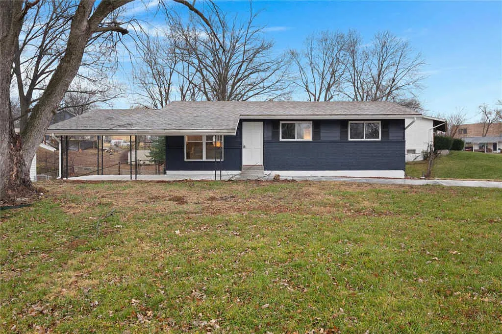 4540 Burncoate Dr photo 1