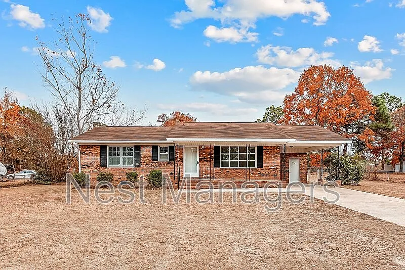 909 Kaywood Dr