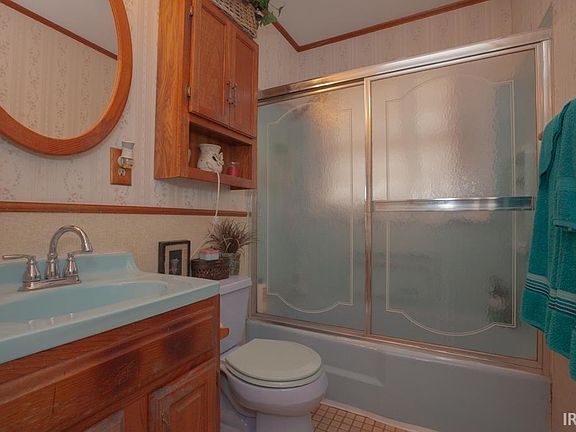 5th image of 2412 Kathleen Ave