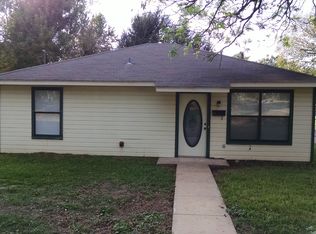 755 13th St NE, Paris, TX 75460