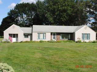 7527 Cleveland Massillon Rd, Clinton, OH 44216