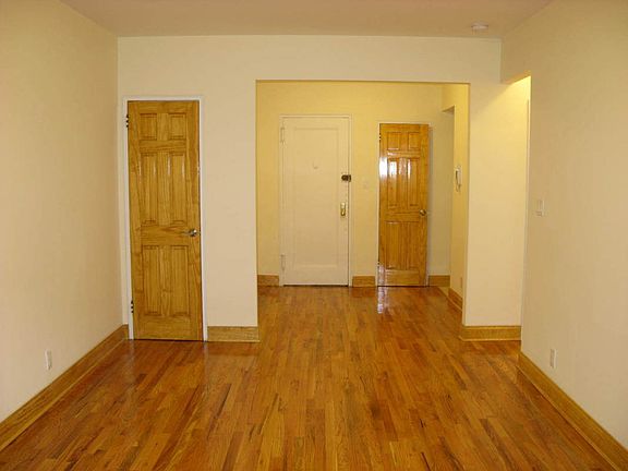 2nd image of 20 W 87th St APT 2D