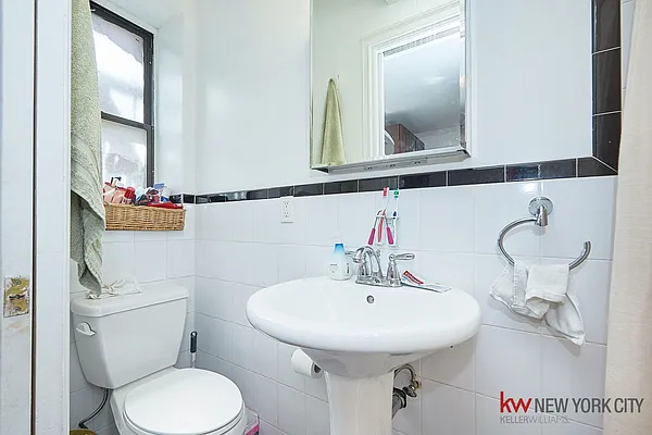Rented by Keller Williams NYC | media 26