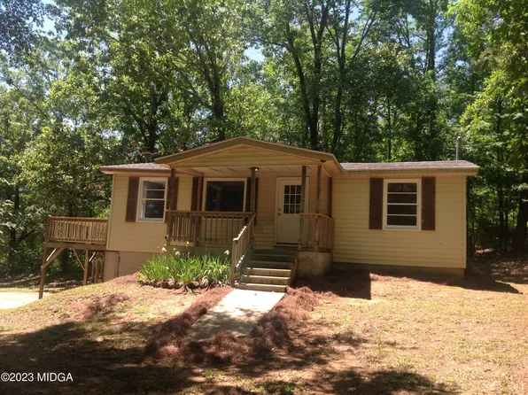 156 Henderson Rd, Macon, GA 31217