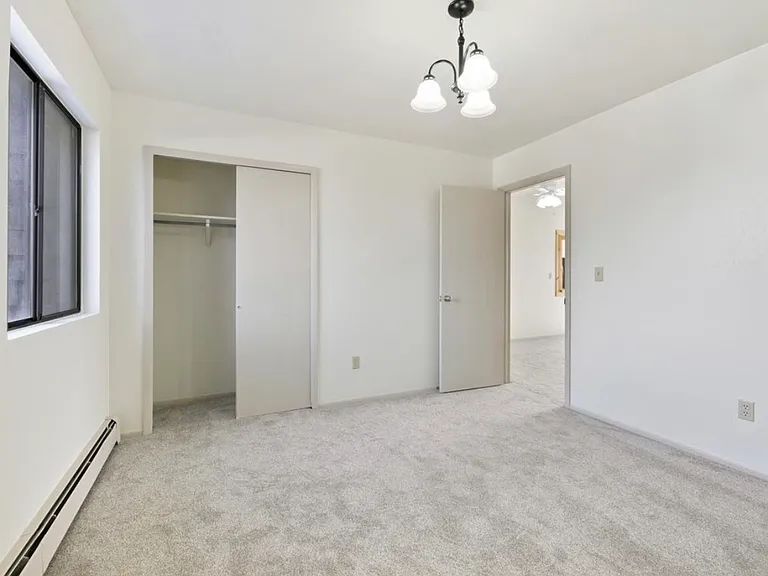 1140 Walnut Ave #11 — Photo 6